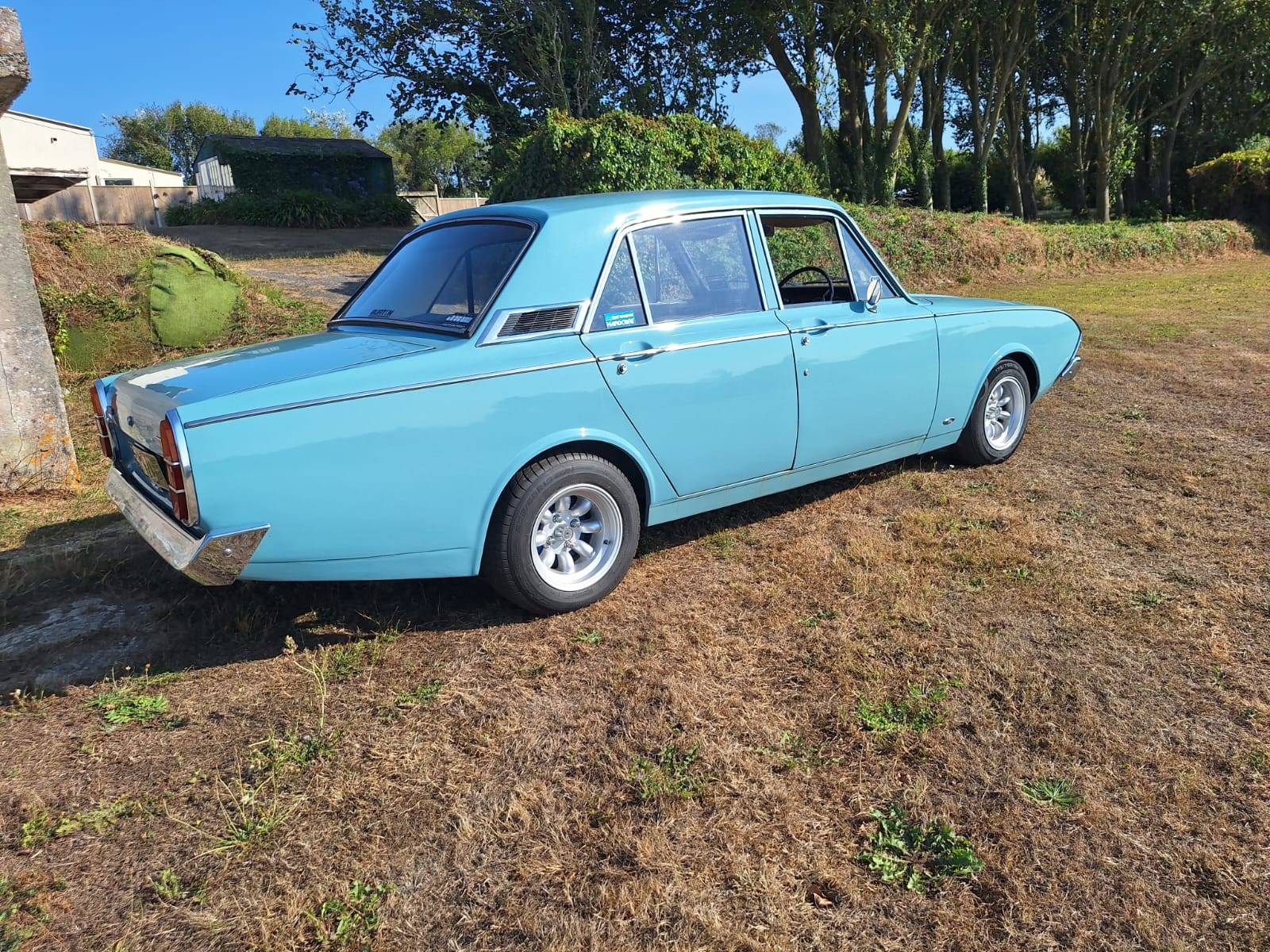 FORD CORSAIR 1966 3000 V6