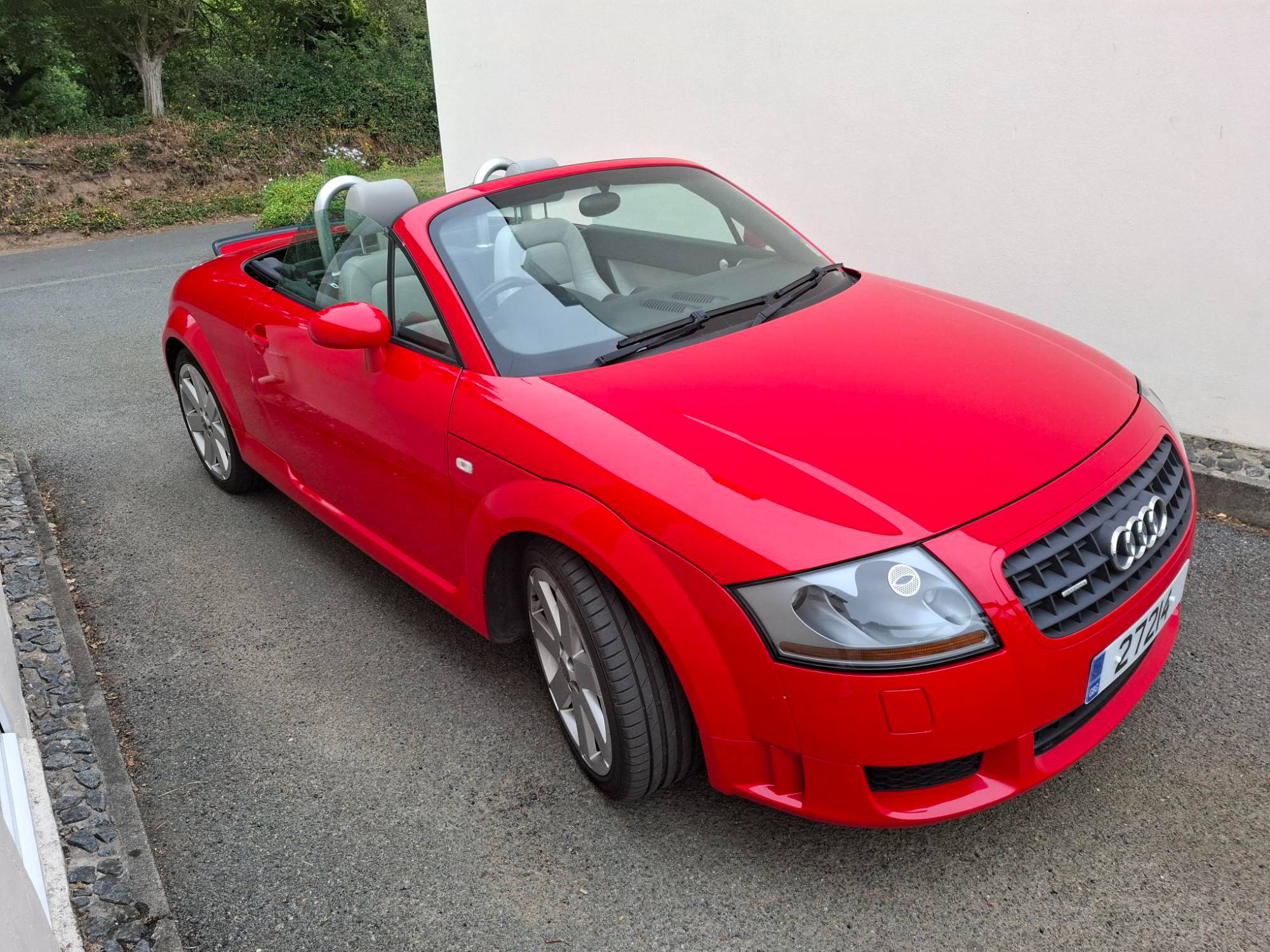 Audi TT Roadster 3.2L V6
