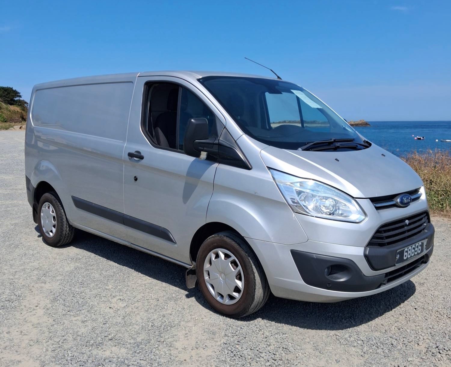 FORD CUSTOM 270 TREND VAN ETECH