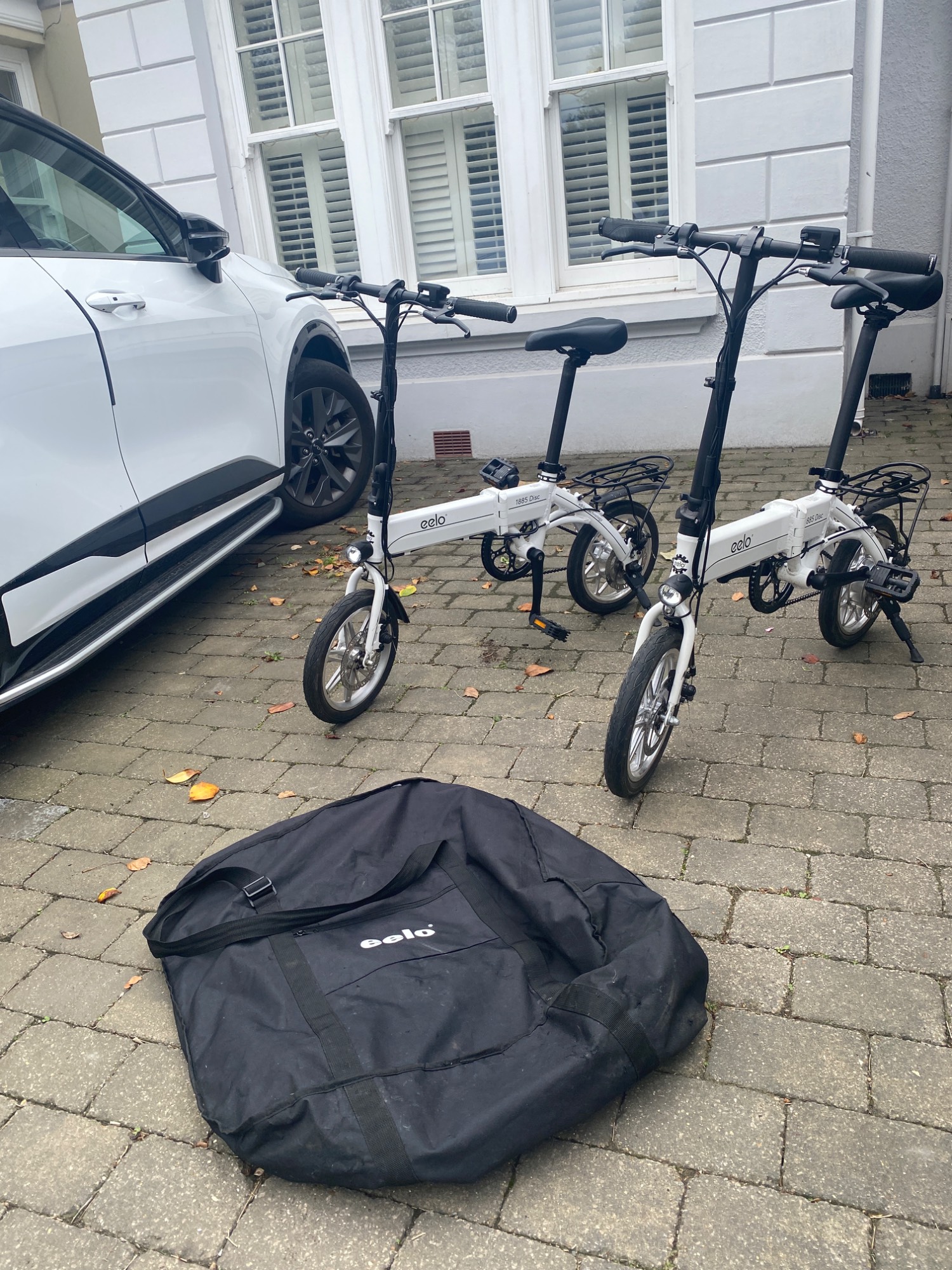 Folding E-bikes
