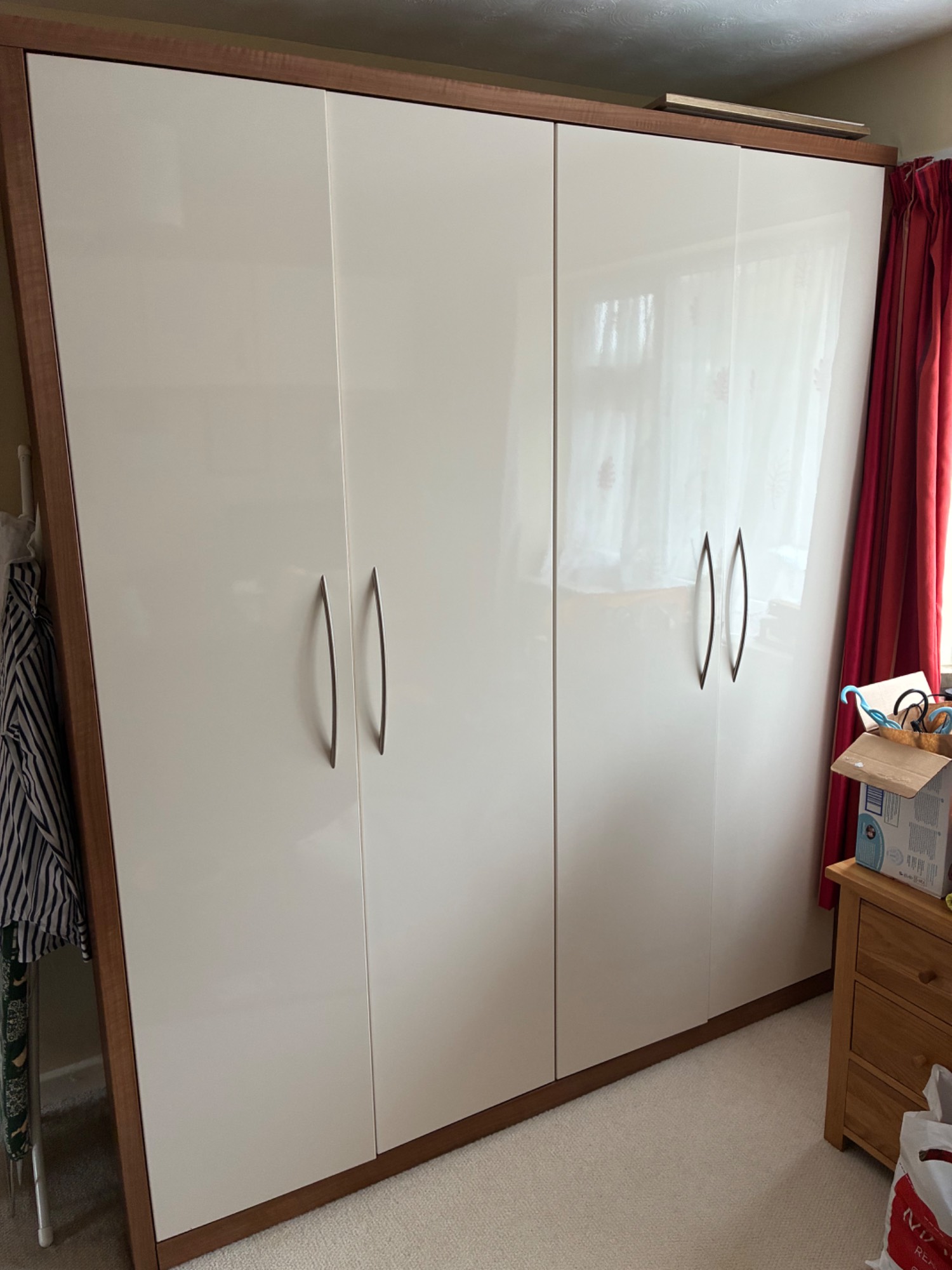 Double wardrobe