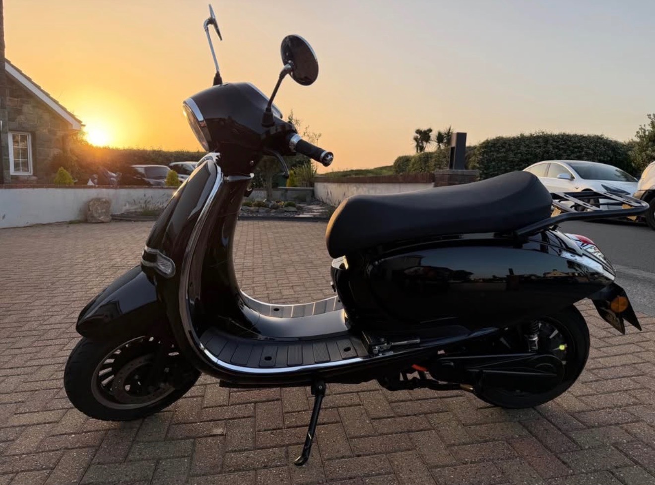 Sakura Monaco 50cc electric scooter/motorbike