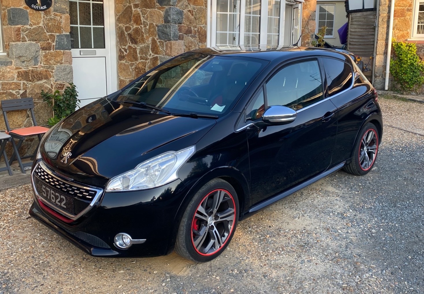 Peugeot 208 GTi THP 200 / 2014 year