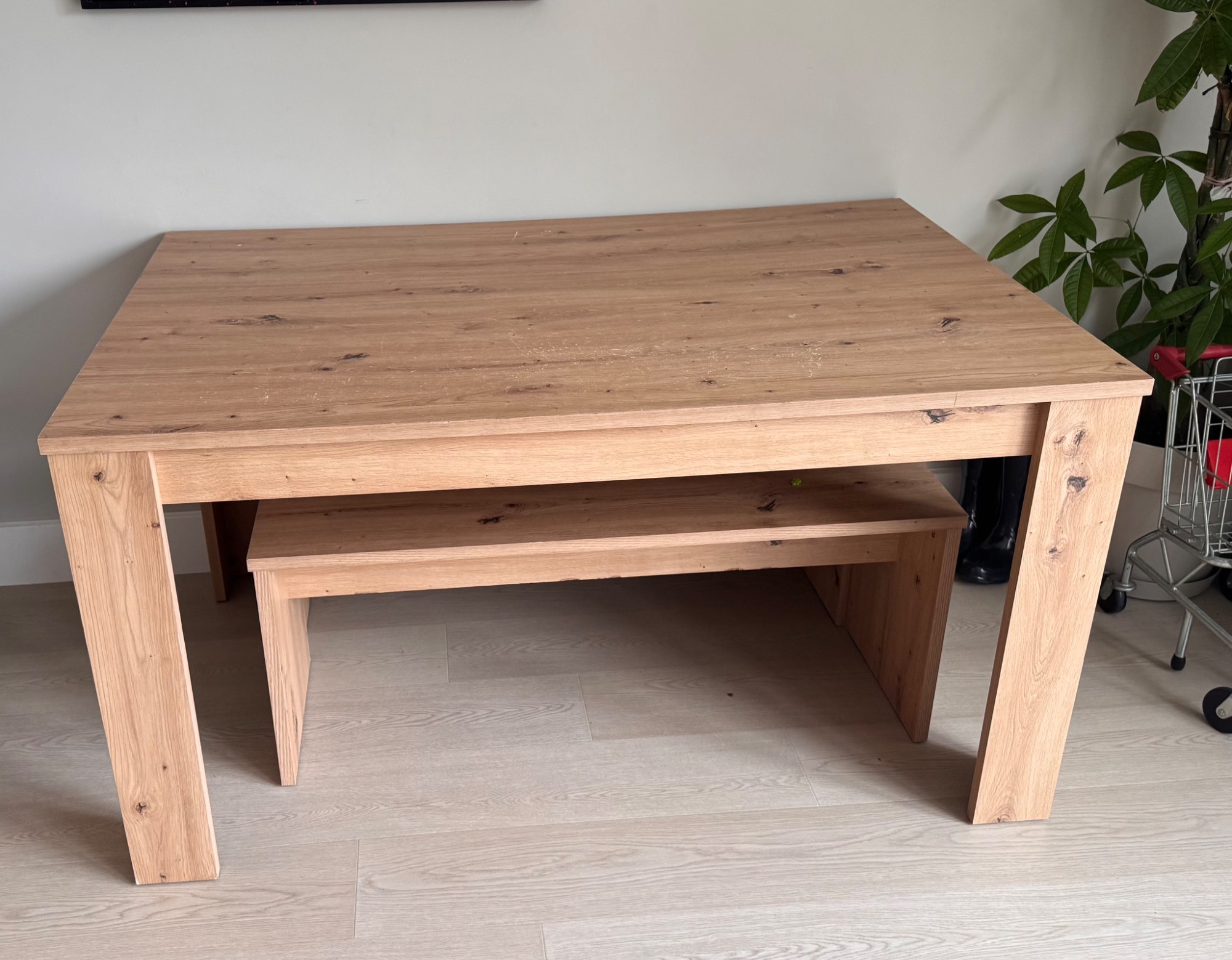 Dining table with 2 benches