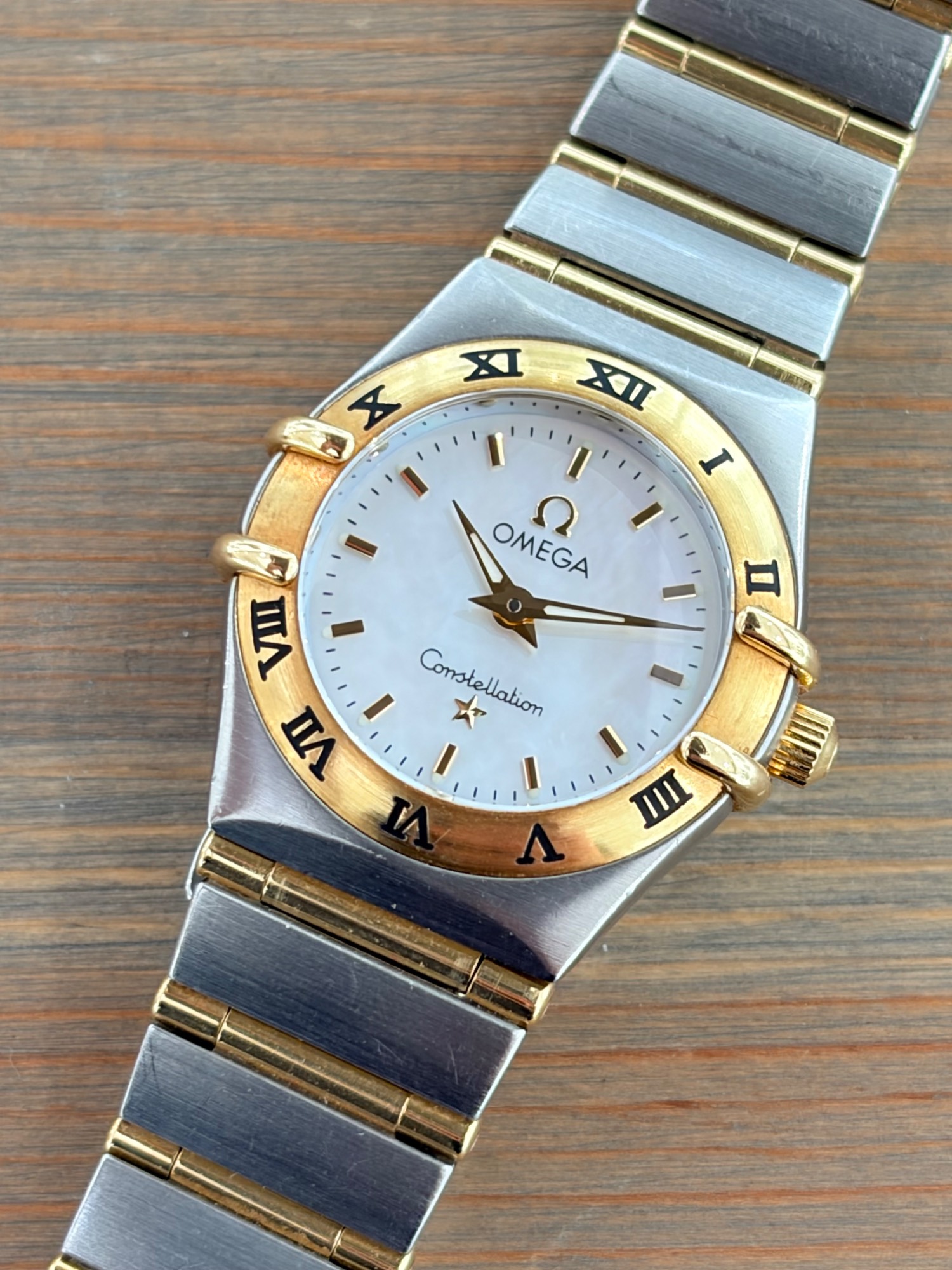Omega Constellation Mini
