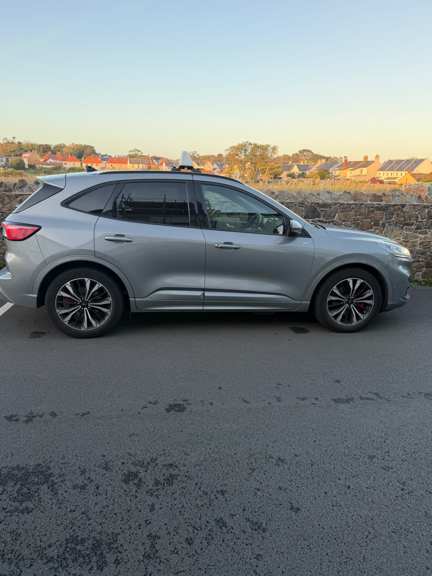 Ford kuga hybrid st line