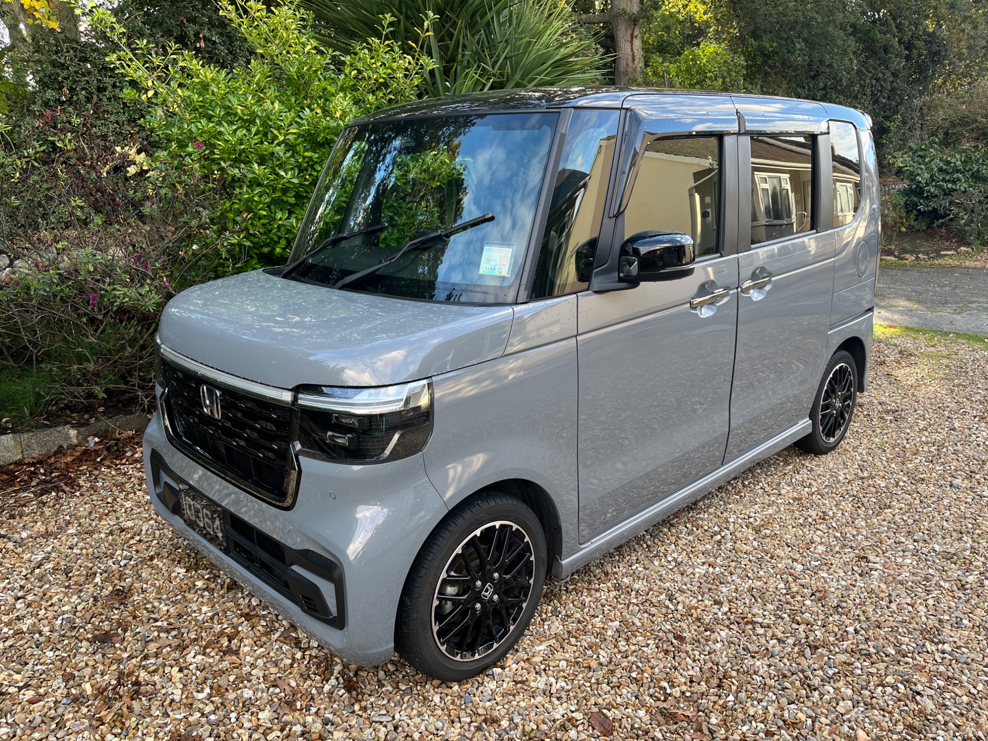 Honda N-box Custom Turbo