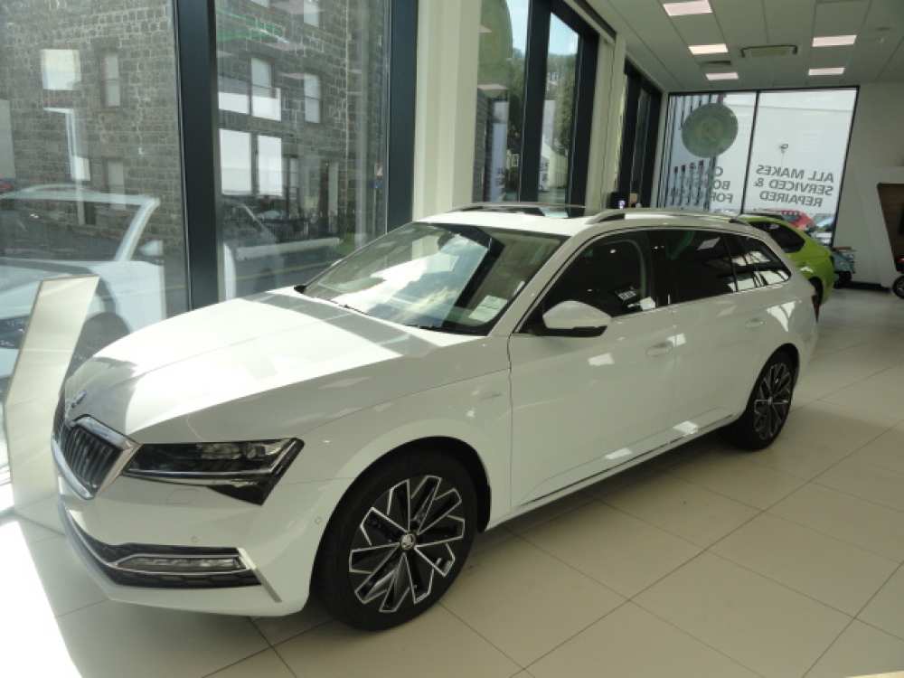 ŠKODA Superb L&K Estate 1.4IV DSG